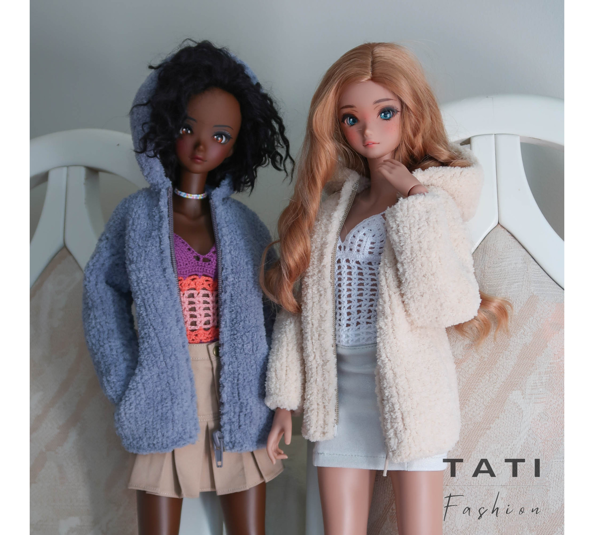 Soft coat with hood and pockets for Smart Doll