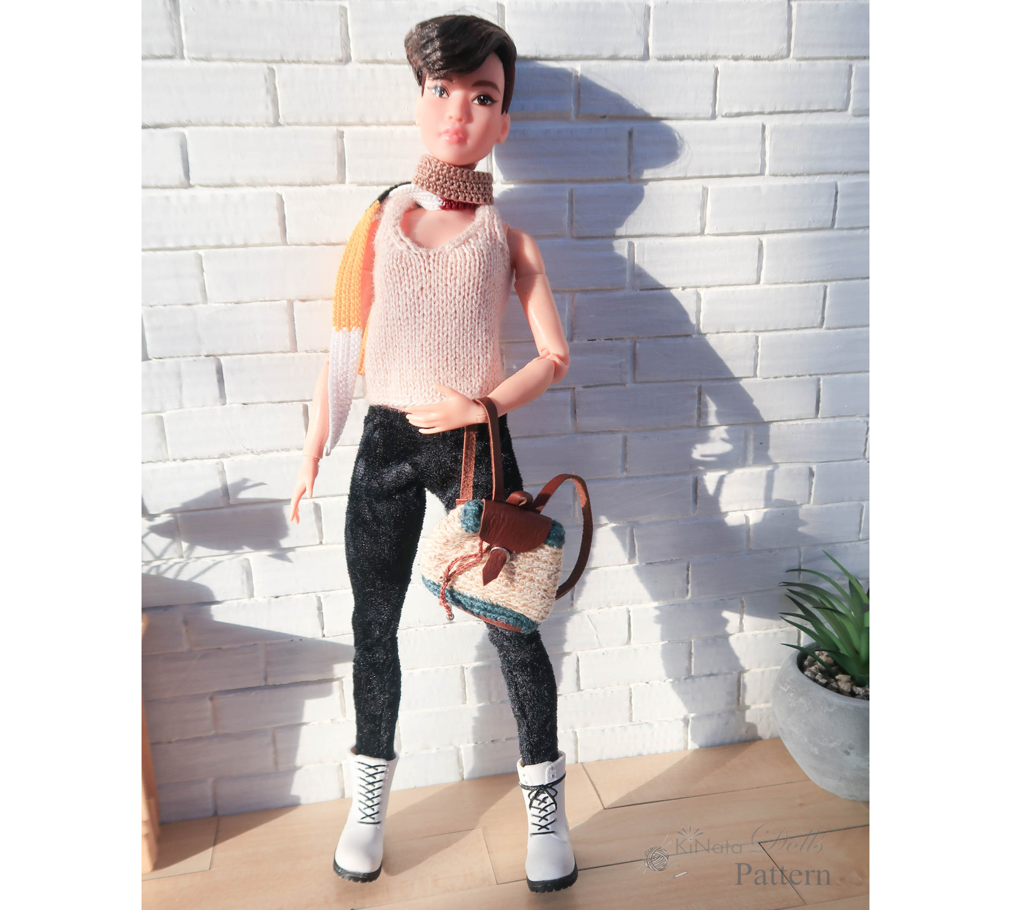 PDF: Crochet bagpack with leather for Barbie and 1/6 doll