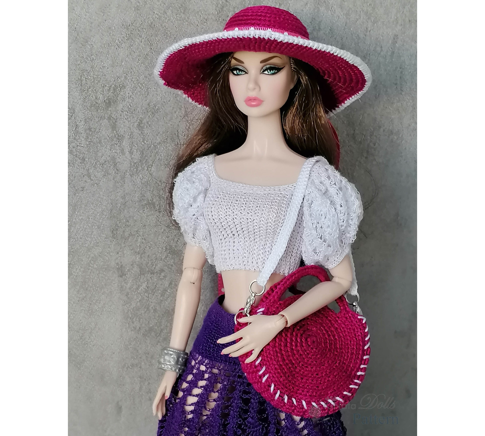 PDF: Round bag for Barbie and 1/6 doll