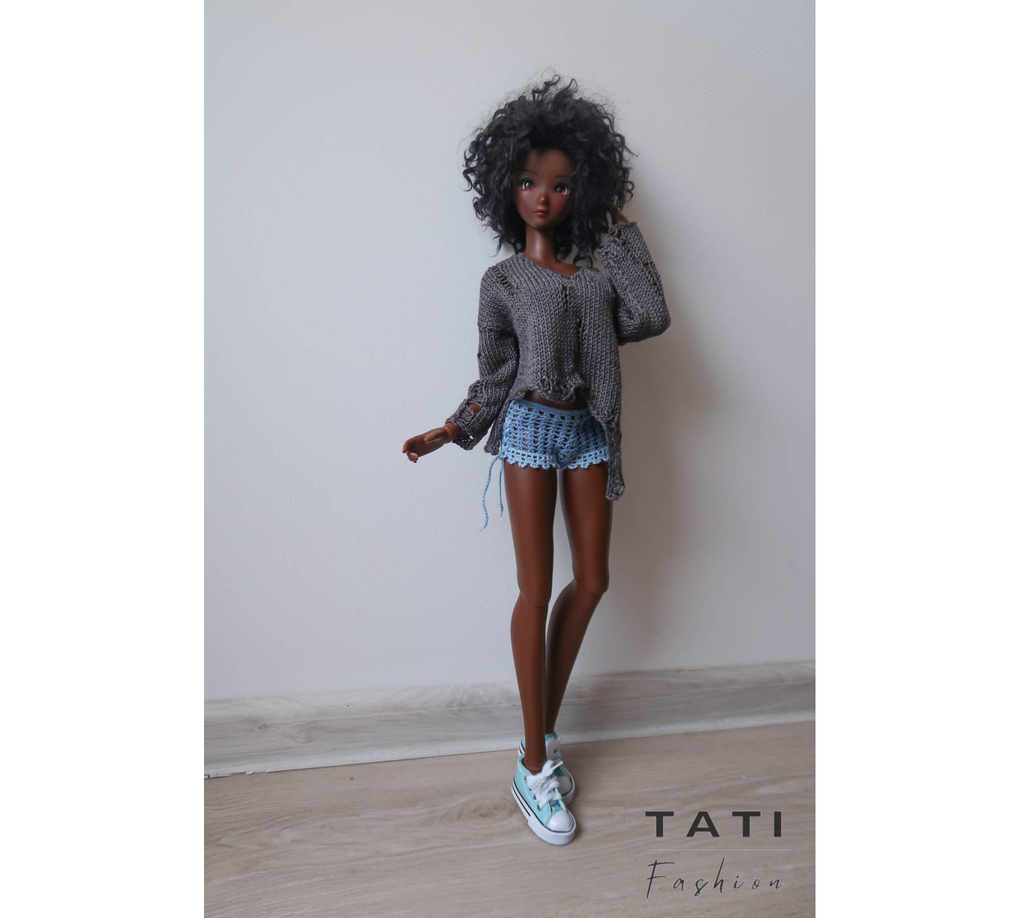 PDF: Ripped Asymmetrical Sweater for Smart Doll 60 cm