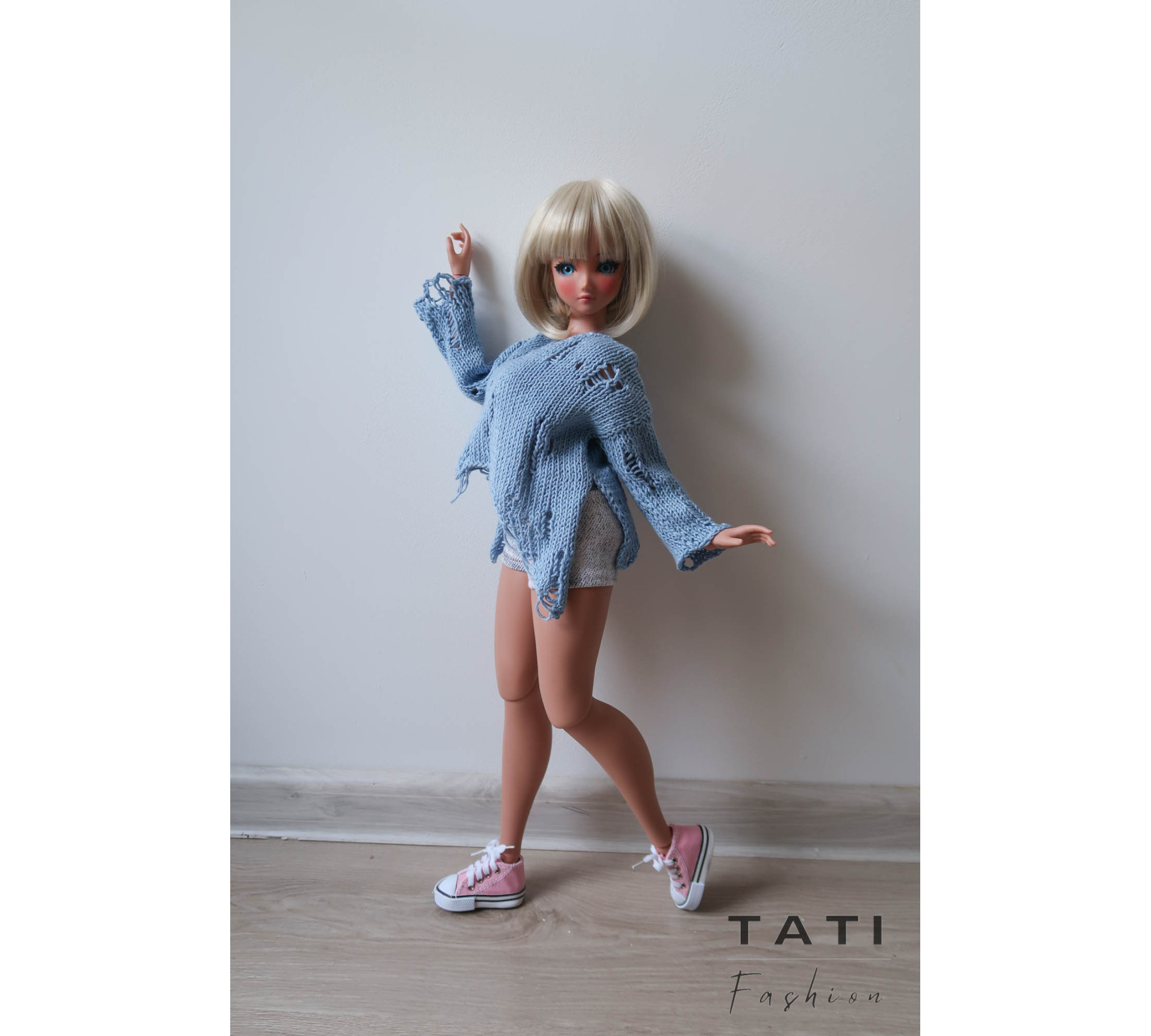 PDF: Ripped Asymmetrical Sweater for Smart Doll 60 cm