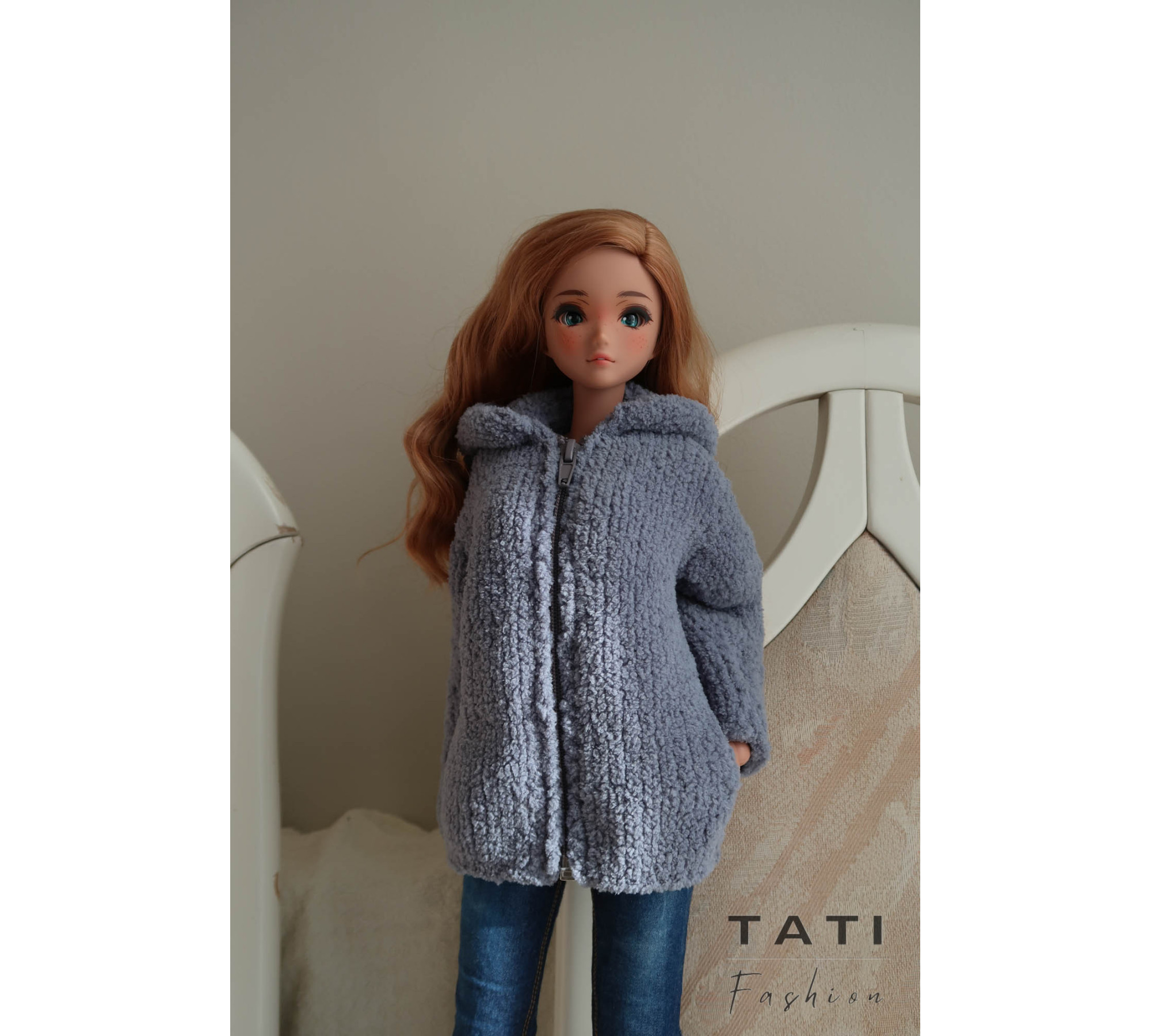 Soft coat with hood and pockets for Smart Doll